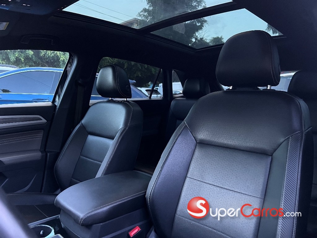 2022 Volkswagen Atlas CROSS SPORT R-LINE — foto 6 / 12