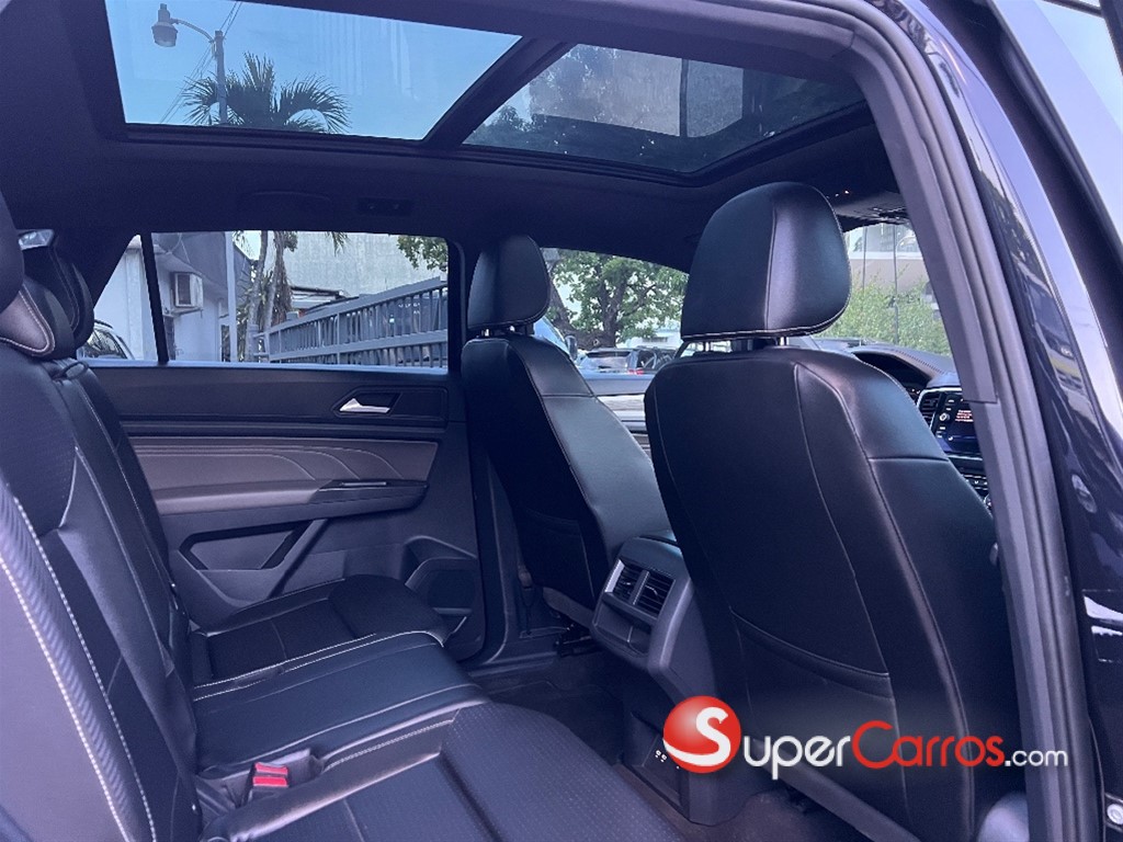 2022 Volkswagen Atlas CROSS SPORT R-LINE — foto 9 / 12