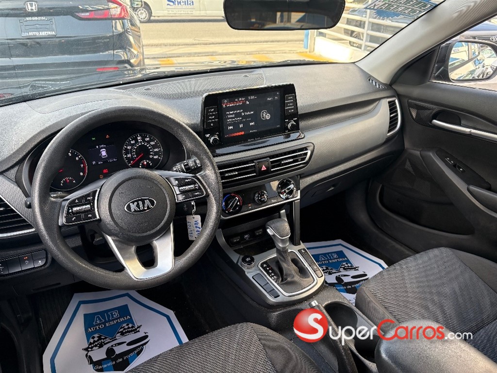 2021 Kia Seltos LX — foto 9 / 10