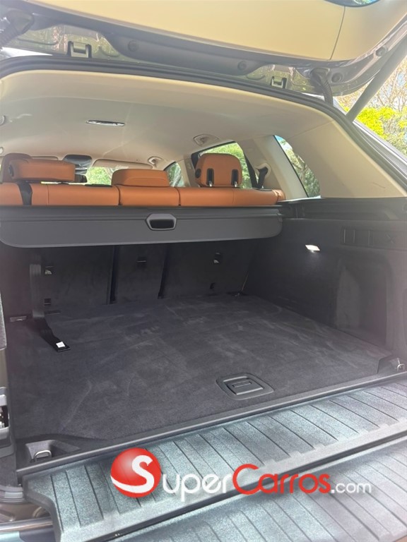 2025 BMW X 5 40i — foto 9 / 10