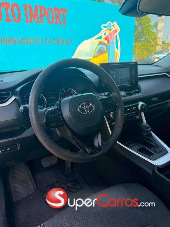 2021 Toyota RAV4 XLE — foto 6 / 11