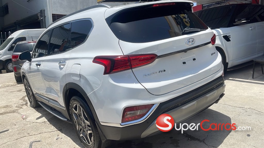 2019 Hyundai Santa Fe — foto 8 / 12