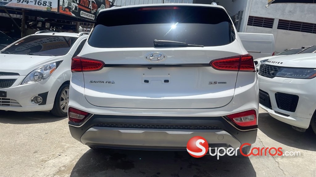2019 Hyundai Santa Fe — foto 9 / 12
