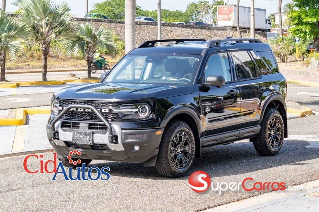 2026 Ford Bronco Outer Banks Sashquatch — foto 2 / 12