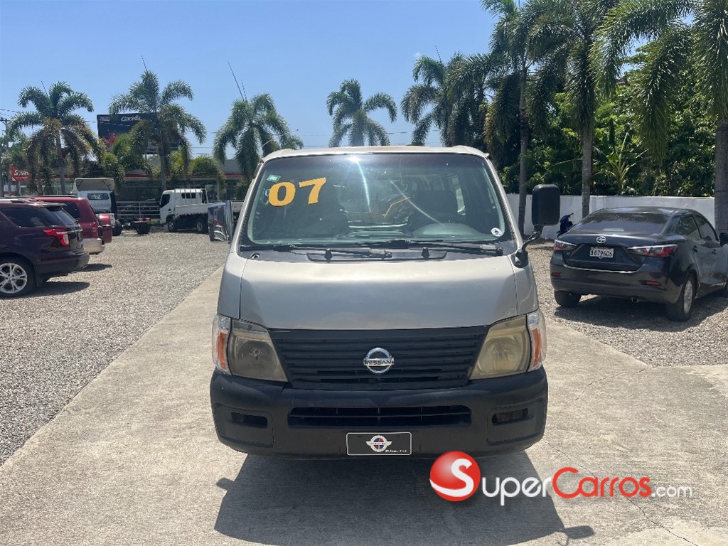 2007 Nissan Caravan