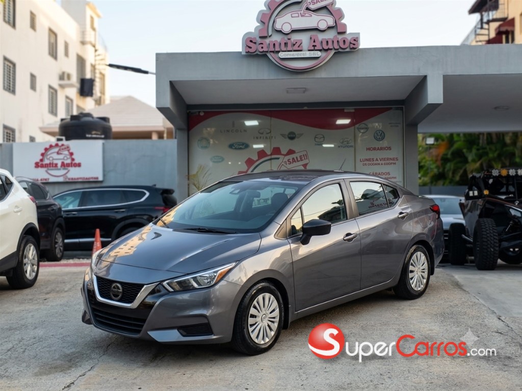 2020 Nissan Versa SV