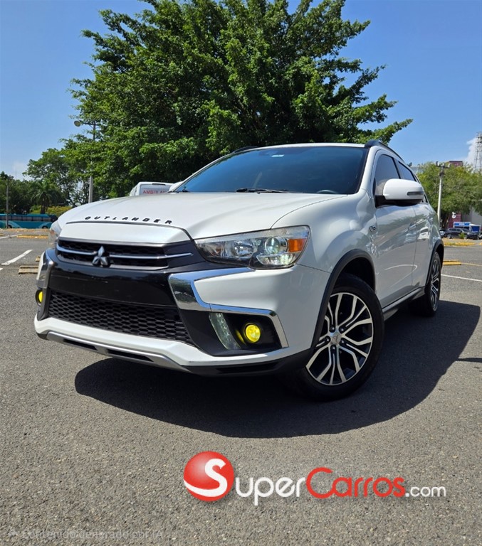 2019 Mitsubishi Motors Outlander SPORT GT — foto 2 / 12