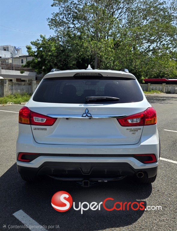 2019 Mitsubishi Motors Outlander SPORT GT — foto 4 / 12