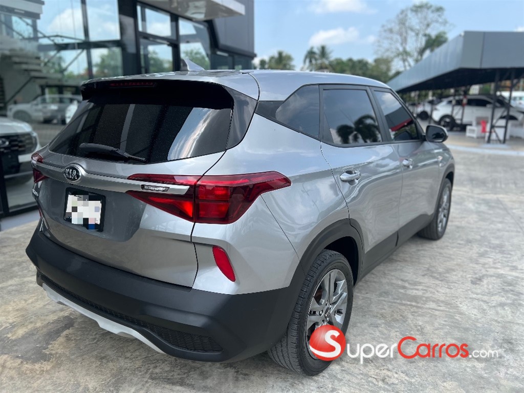 2021 Kia Seltos LX — foto 6 / 10
