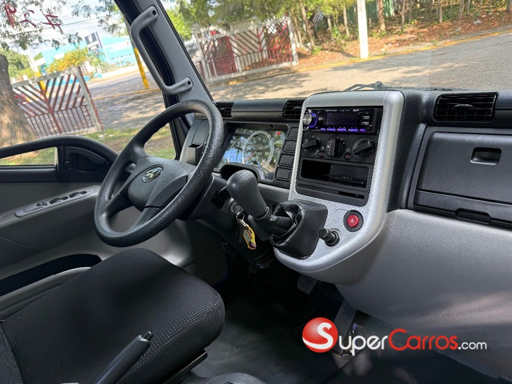 2026 Mitsubishi Motors Canter Fuso — foto 8 / 8