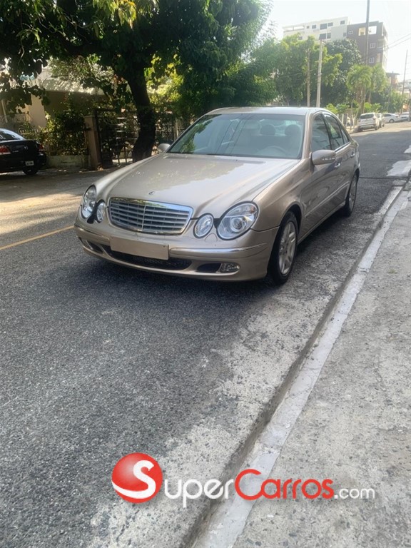 2003 Mercedes-Benz Clase E 240