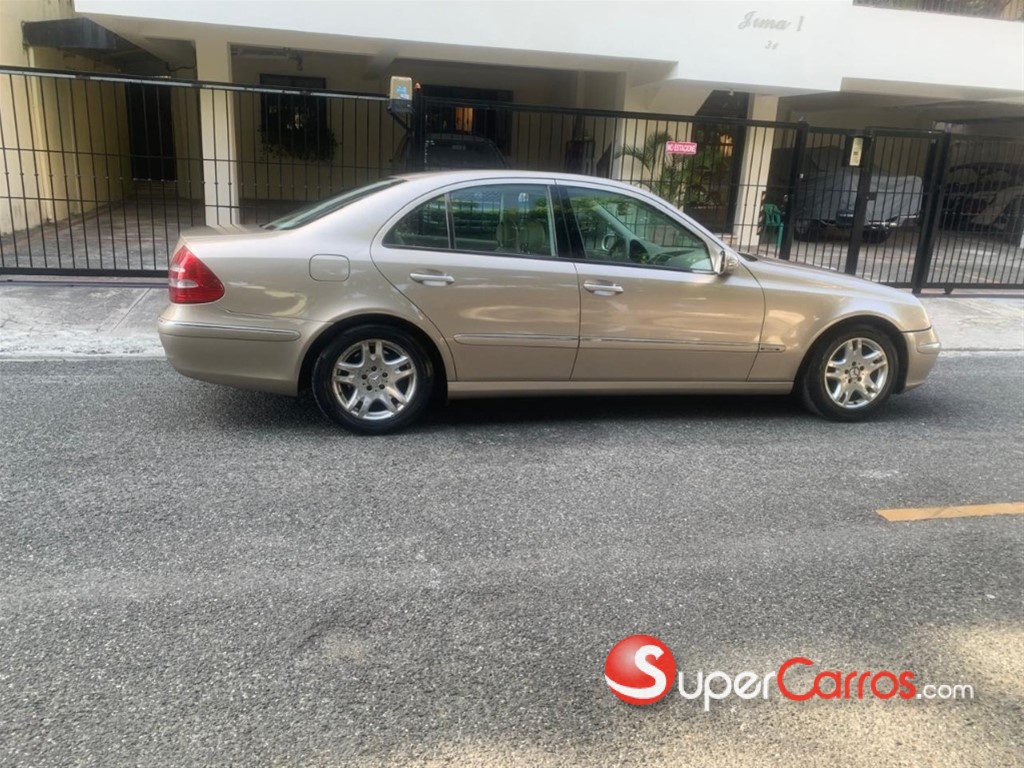 2003 Mercedes-Benz Clase E 240 — foto 3 / 8