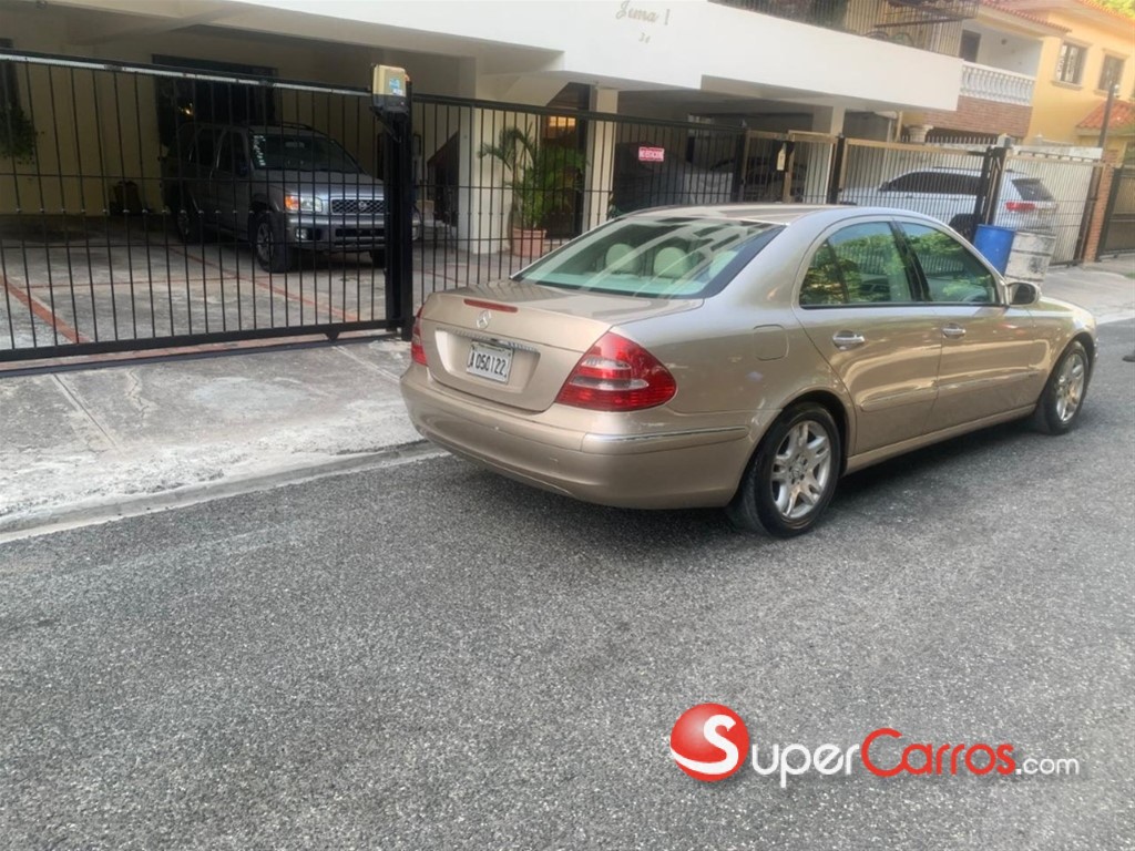 2003 Mercedes-Benz Clase E 240 — foto 4 / 8