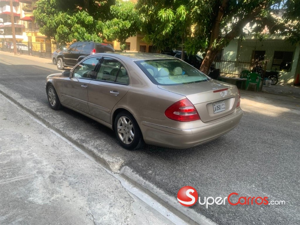 2003 Mercedes-Benz Clase E 240 — foto 5 / 8