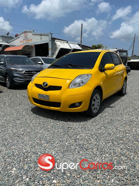 2009 Toyota VITZ — foto 2 / 5