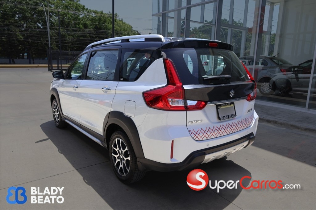 2023 Suzuki XL7 GLX — foto 11 / 12