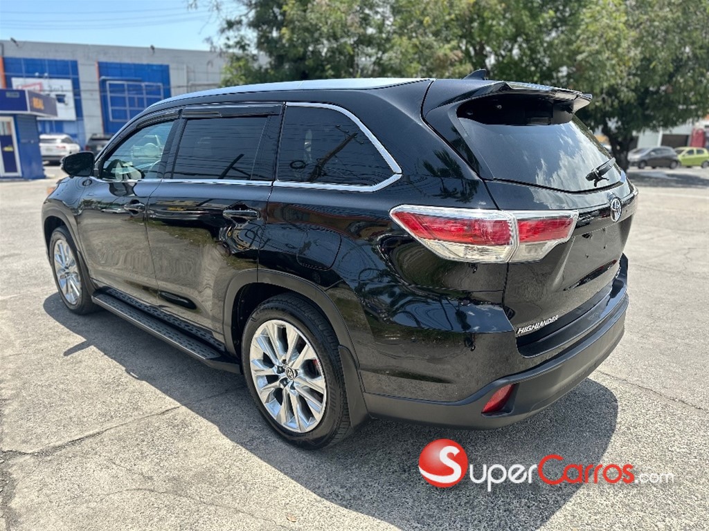 2016 Toyota Highlander XLE — foto 3 / 12