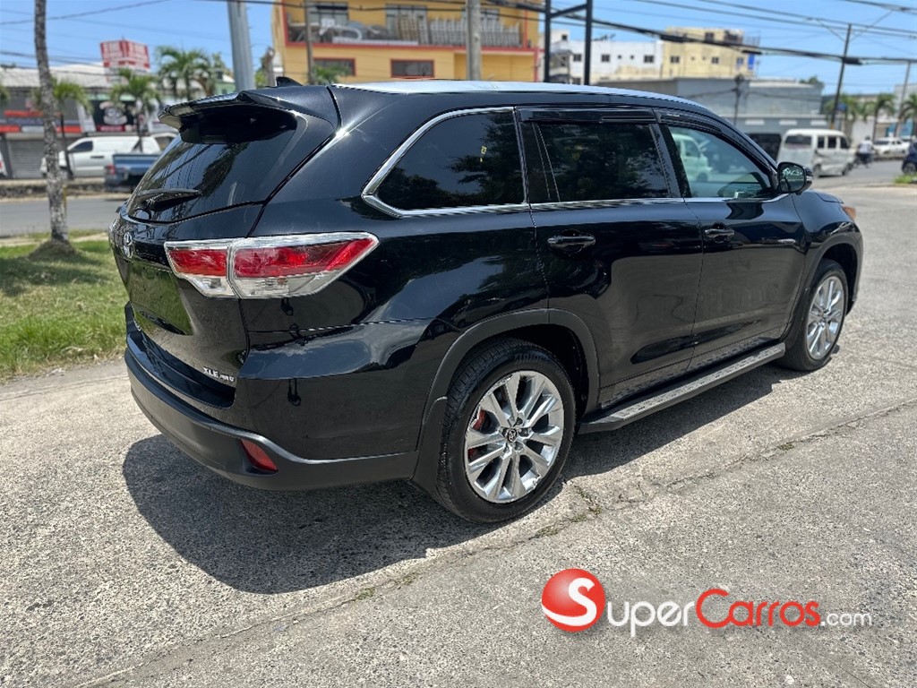 2016 Toyota Highlander XLE — foto 6 / 12