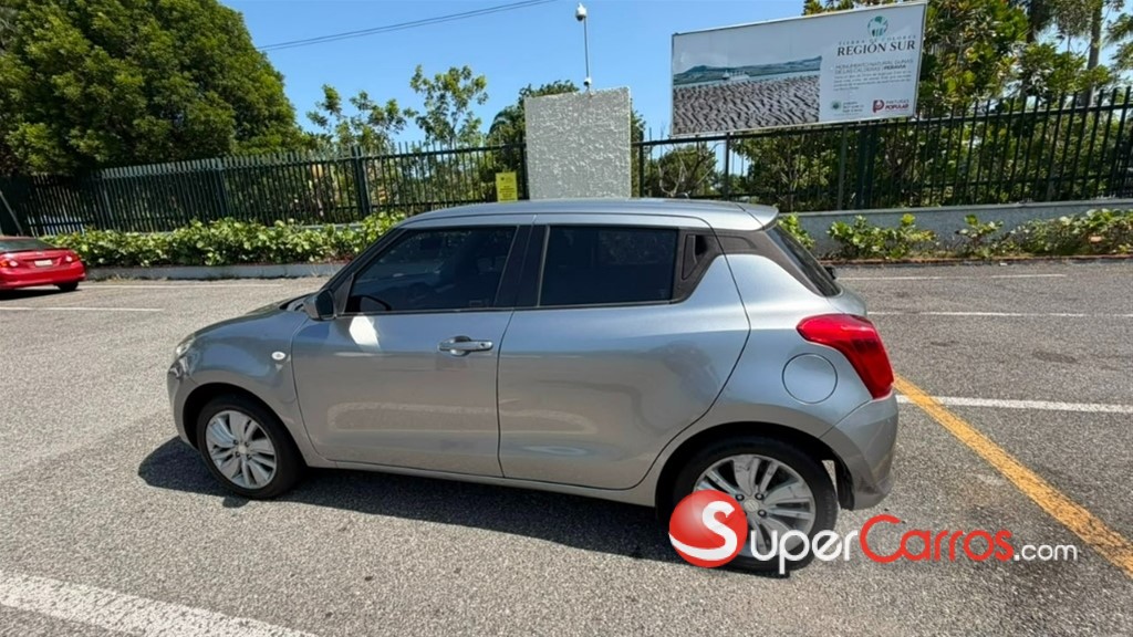 2018 Suzuki Swift — foto 3 / 12