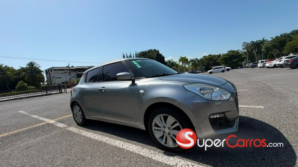 2018 Suzuki Swift — foto 12 / 12