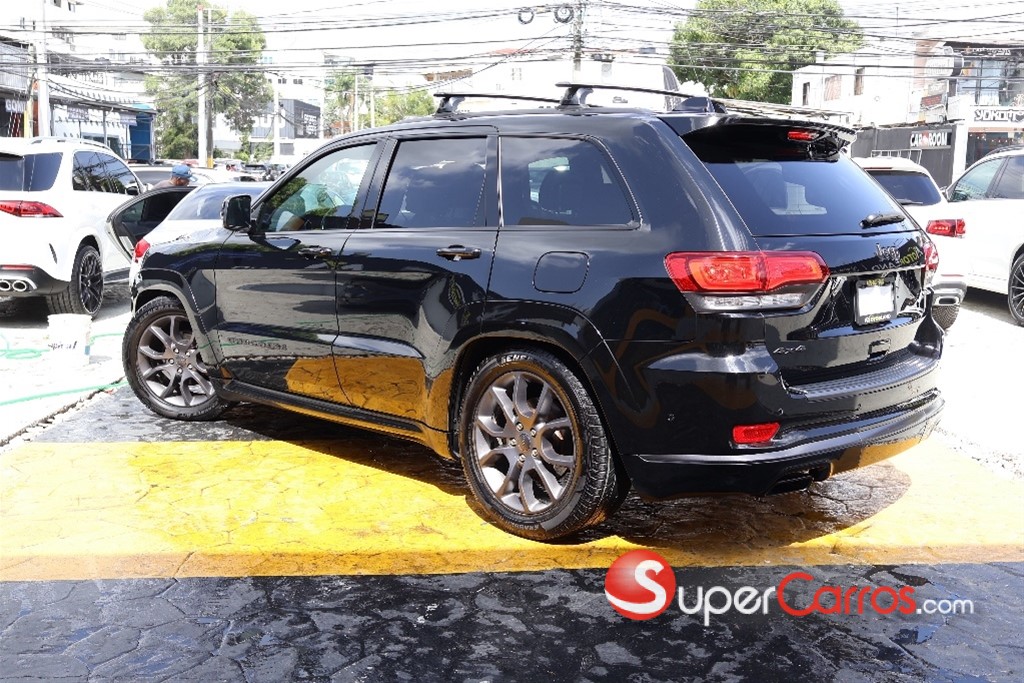 2020 Jeep Grand Cherokee Overland Highaltitude — foto 4 / 9
