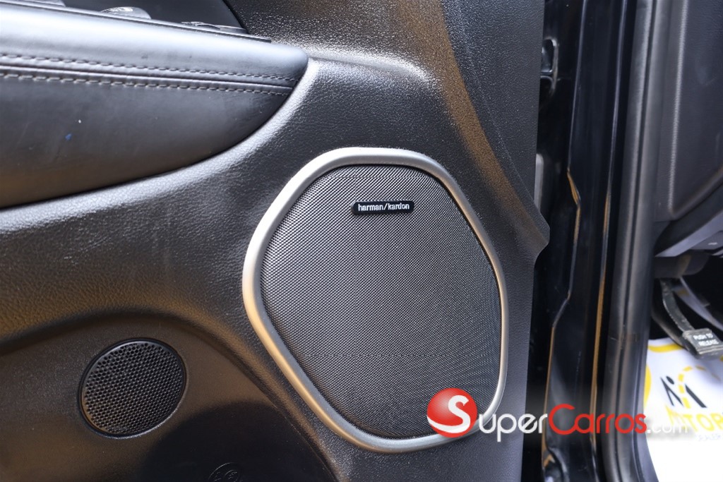 2020 Jeep Grand Cherokee Overland Highaltitude — foto 6 / 9
