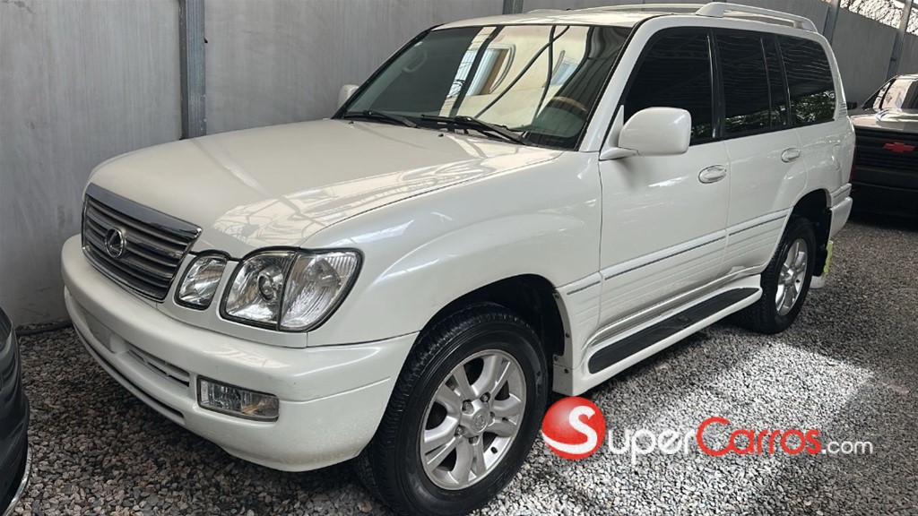 2004 Lexus LX 470