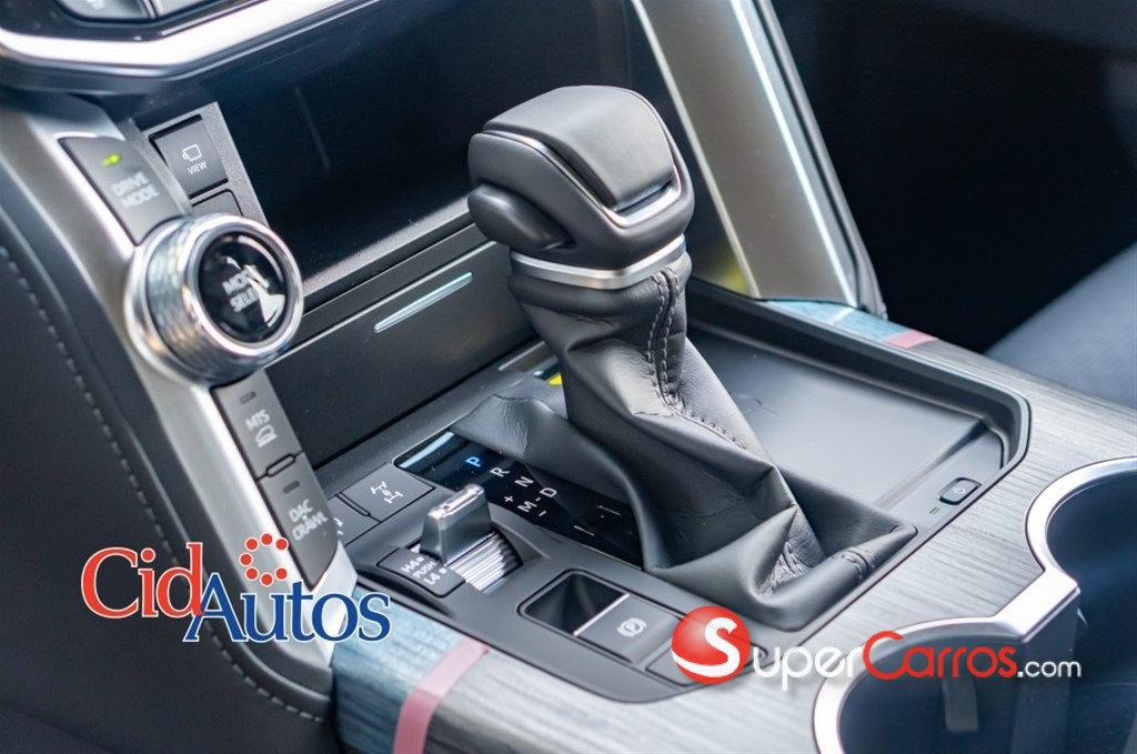 2027 Toyota Land Cruiser 300 — foto 6 / 12