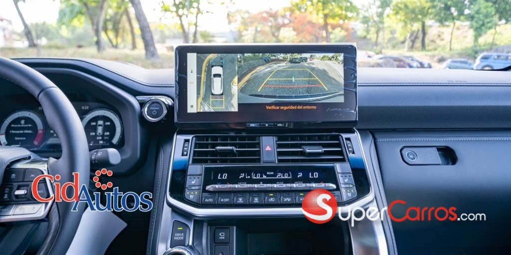 2027 Toyota Land Cruiser 300 — foto 8 / 12