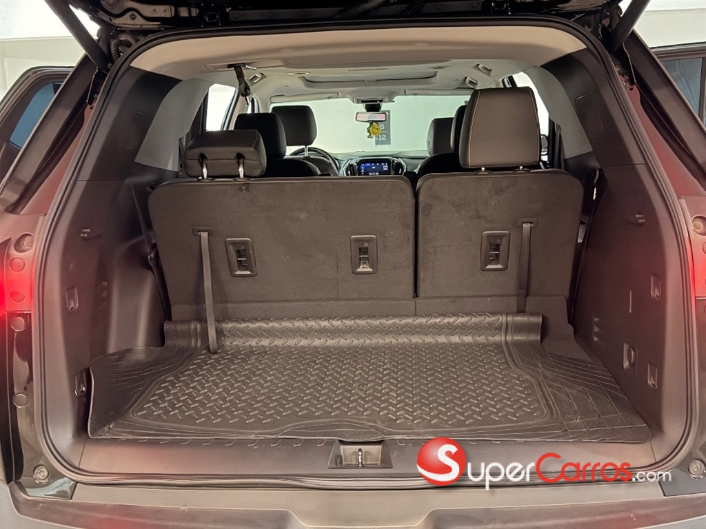 2020 Chevrolet Traverse LT — foto 2 / 8