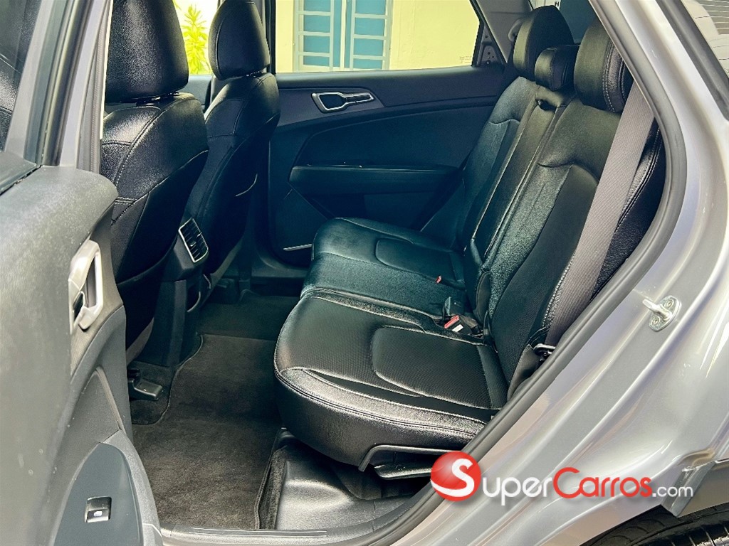 2023 Kia Sportage LX — foto 9 / 12