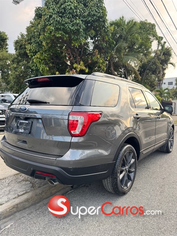 2019 Ford Explorer Limited — foto 3 / 11