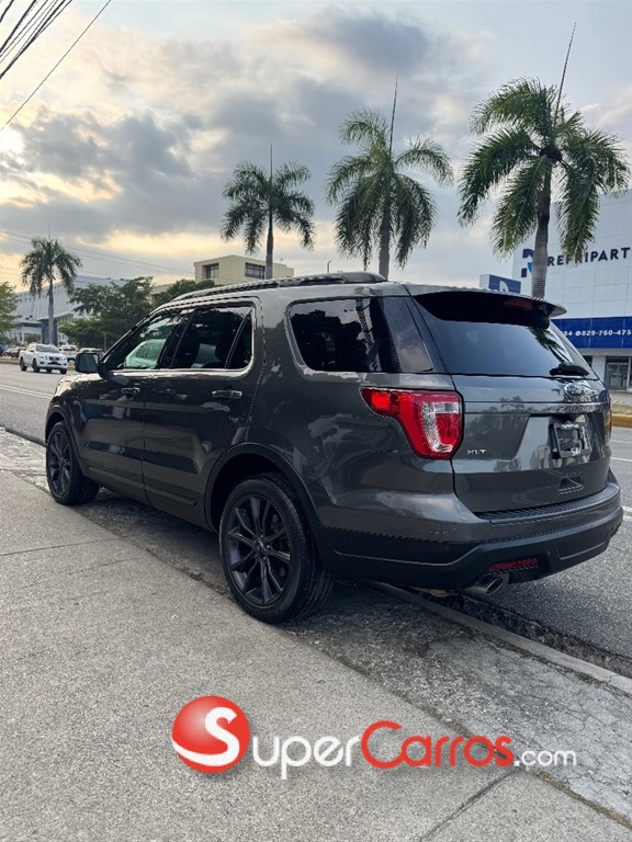 2019 Ford Explorer Limited — foto 4 / 11