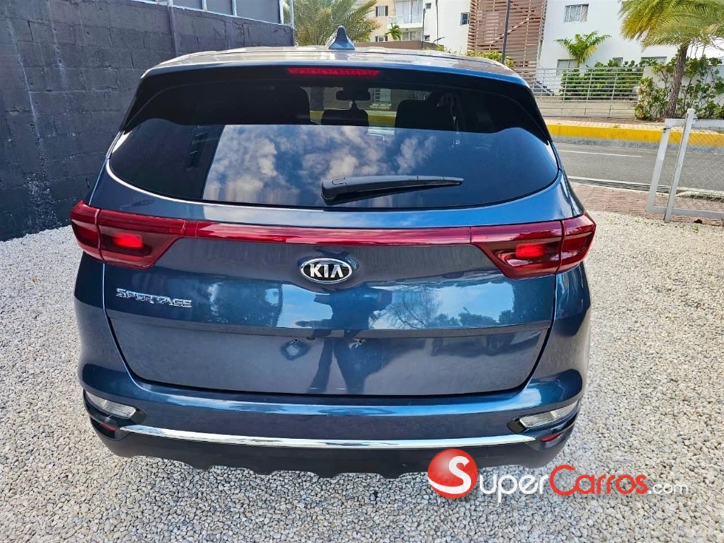 2021 Kia Sportage LX — foto 6 / 9