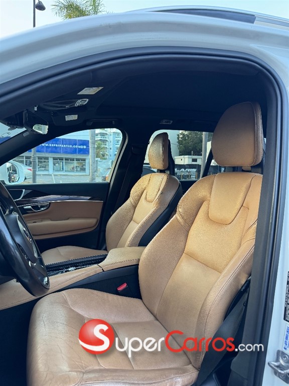 2017 Volvo XC90 — foto 7 / 11