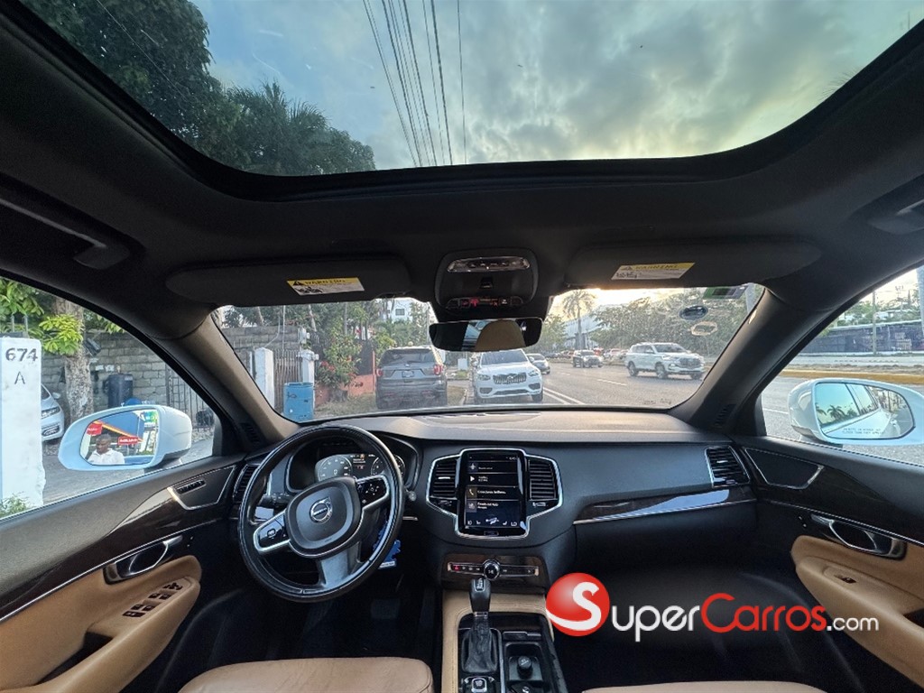 2017 Volvo XC90 — foto 9 / 11