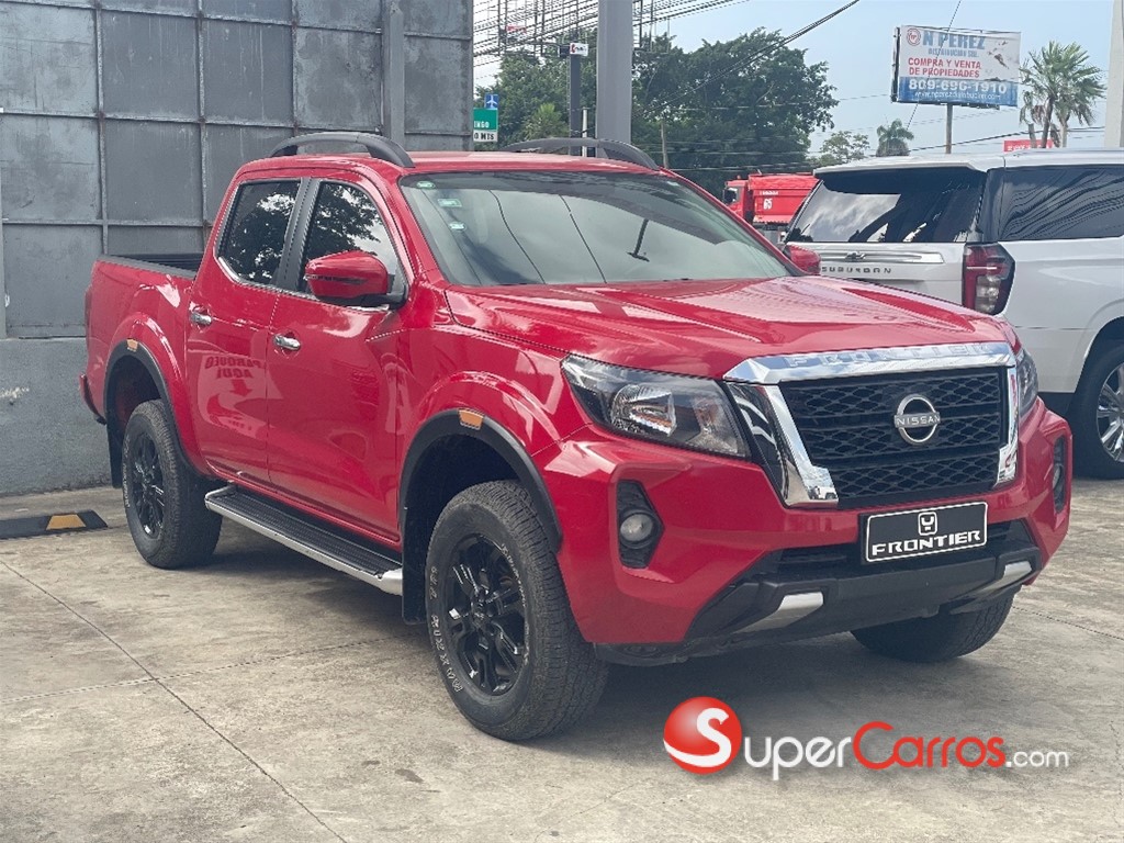 2024 Nissan Frontier LE