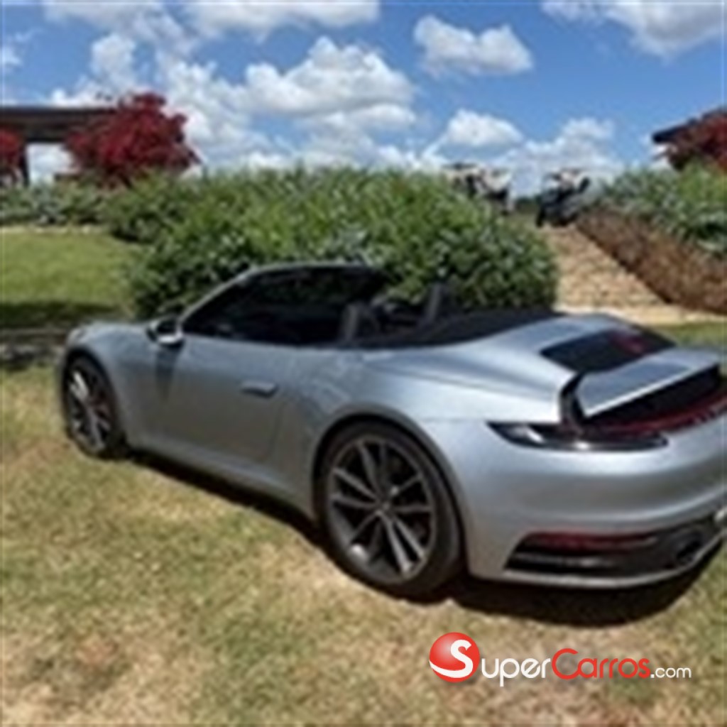 2022 Porsche 911 Cabriolet — foto 4 / 4