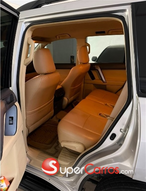 2015 Toyota Land Cruiser Prado — foto 7 / 11