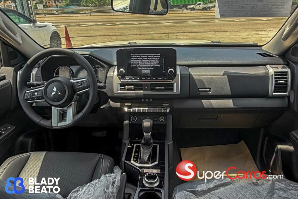 2027 Mitsubishi Motors L 200 Triton — foto 5 / 12