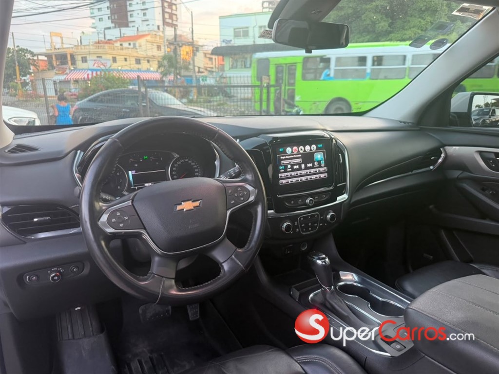 2018 Chevrolet Traverse LT — foto 8 / 12