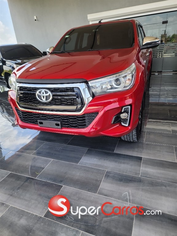 2020 Toyota Hilux SRV — foto 3 / 12