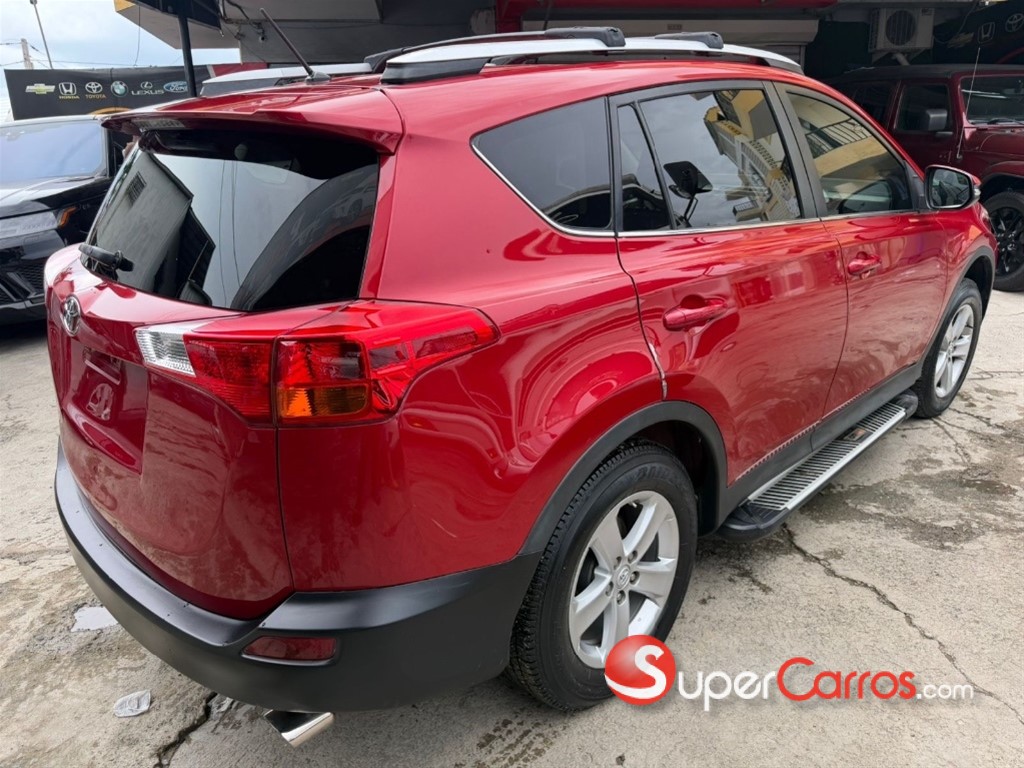 2013 Toyota RAV4 — foto 4 / 10