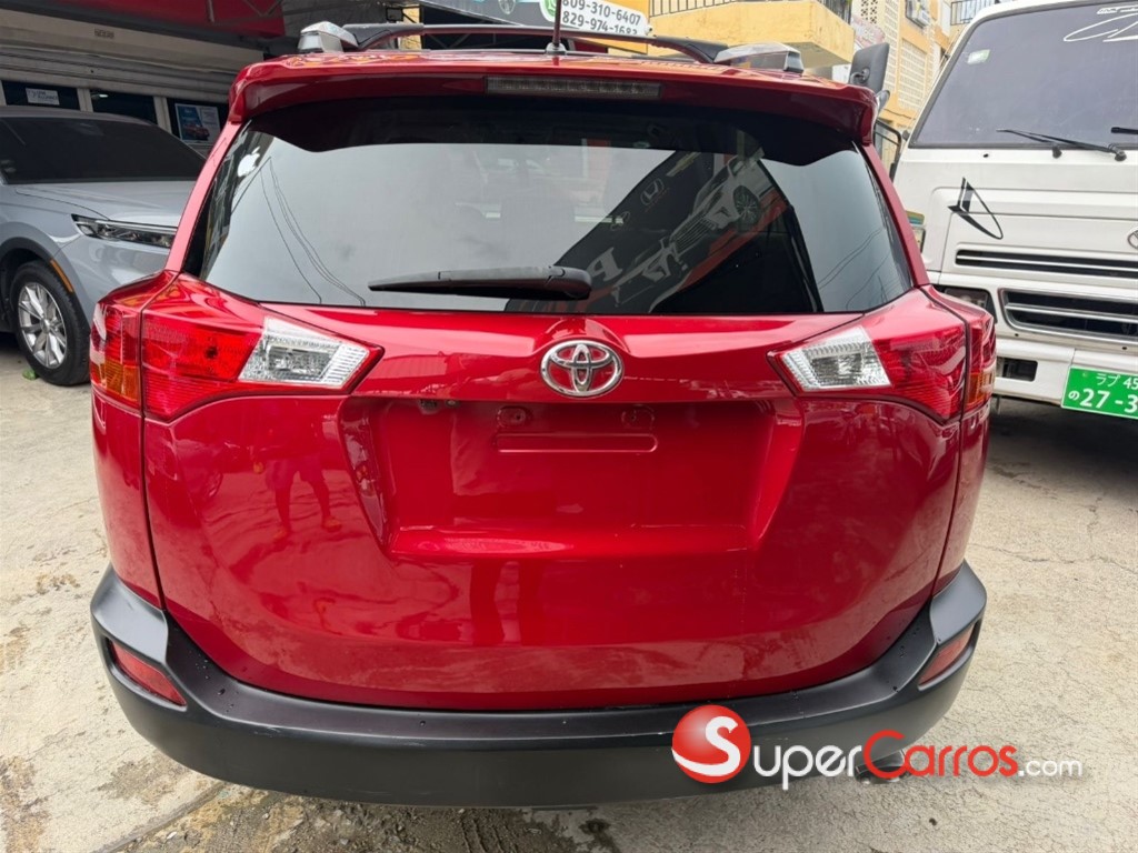 2013 Toyota RAV4 — foto 7 / 10