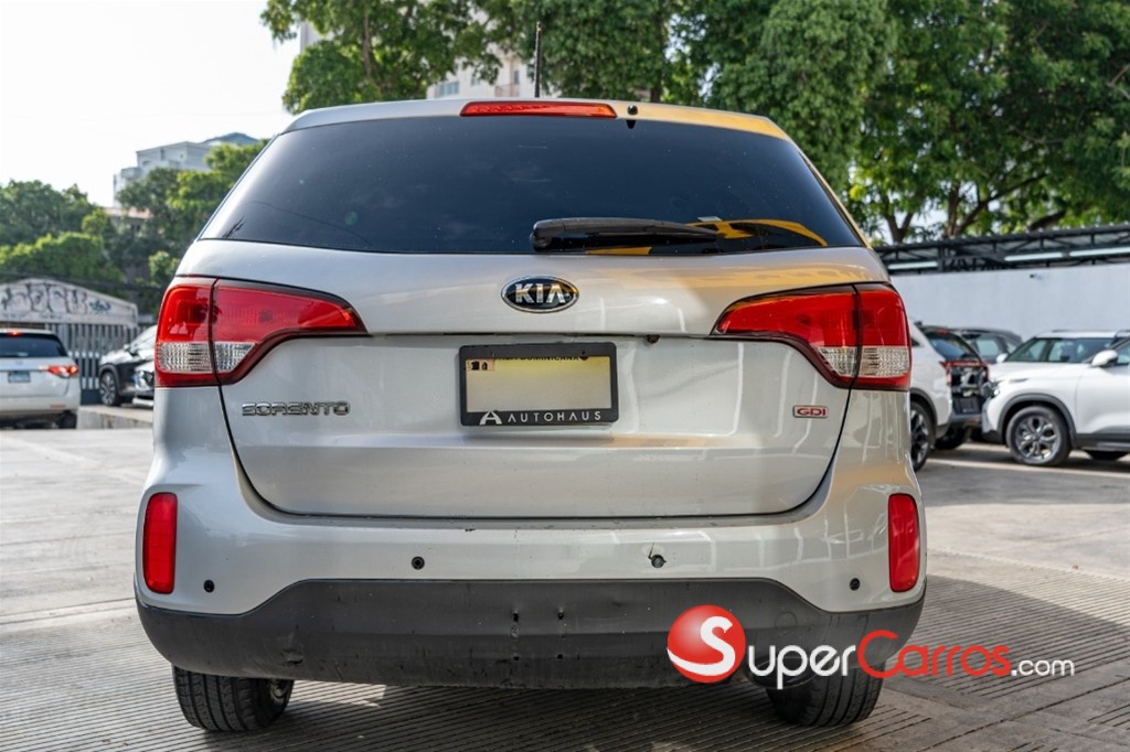 2015 Kia Sorento — foto 2 / 10