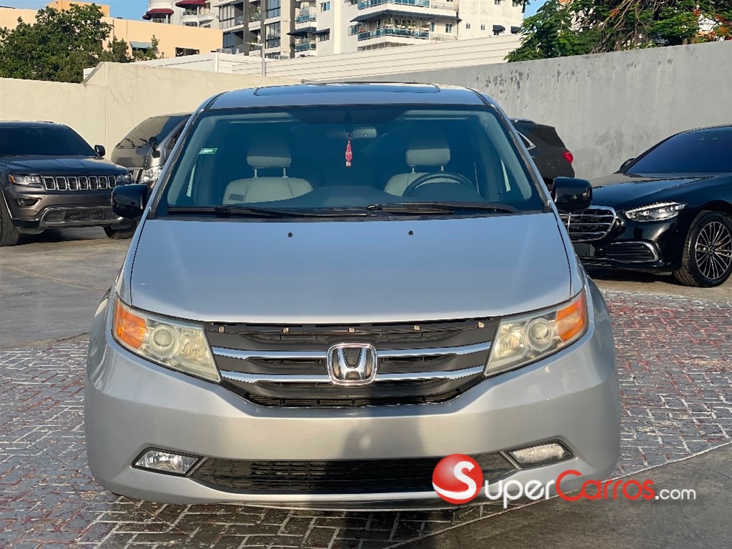 2012 Honda Odyssey EXL — foto 5 / 5