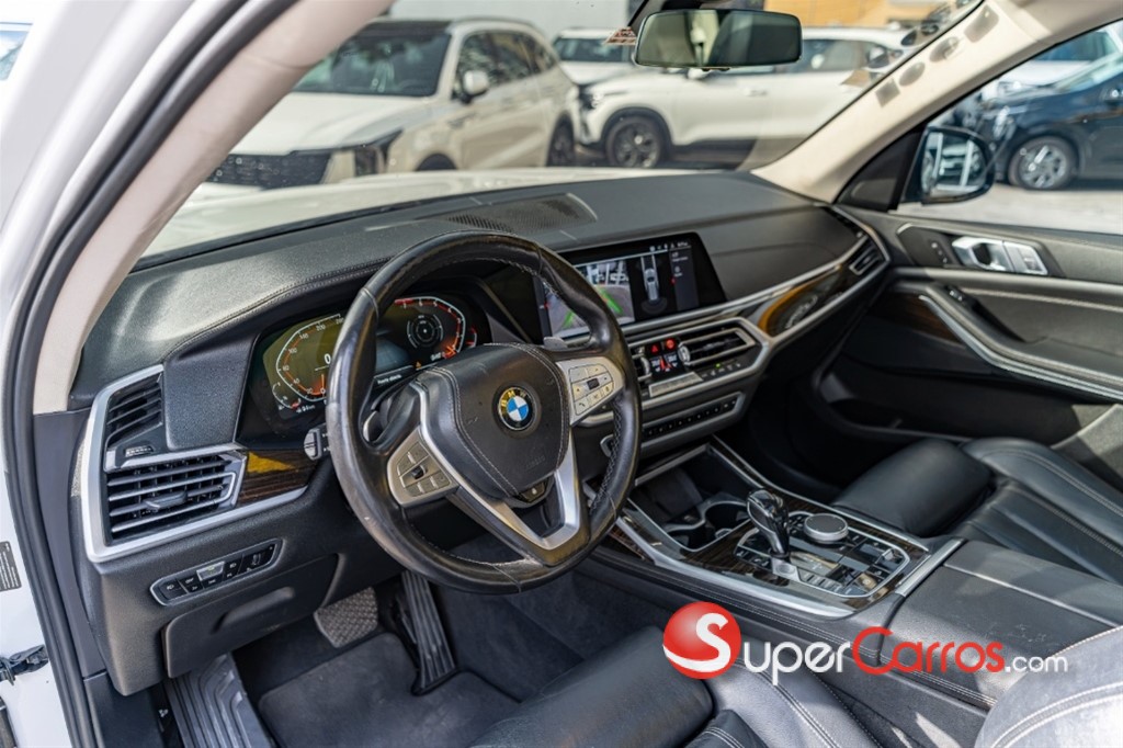 2020 BMW X 7 XDRIVE 40i — foto 5 / 10