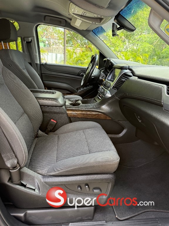 2020 Chevrolet Tahoe LS — foto 6 / 11