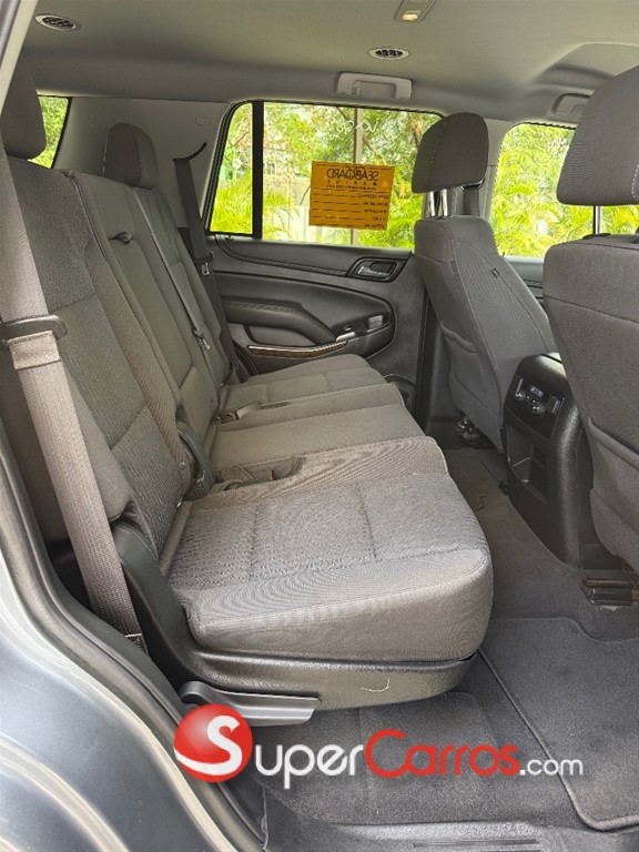 2020 Chevrolet Tahoe LS — foto 9 / 11