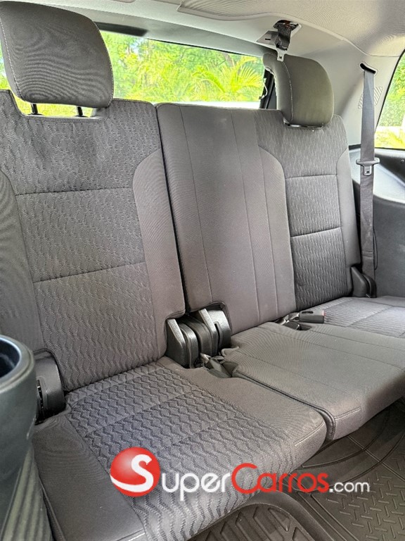 2020 Chevrolet Tahoe LS — foto 10 / 11